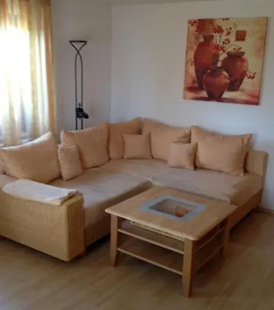Ξενοδοχείο Trip Krone 4*