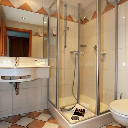 Krone Hotel 4*